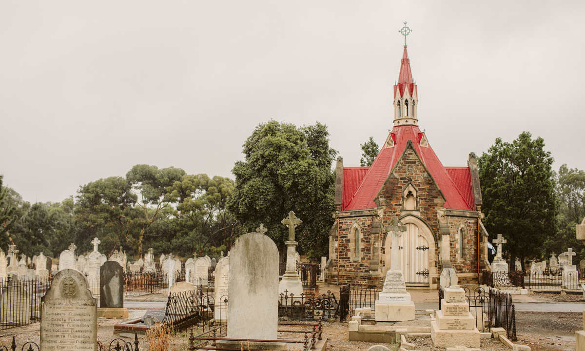 How to be a gravedigger CityMag