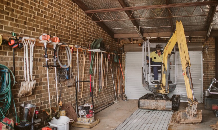 How to be a gravedigger CityMag