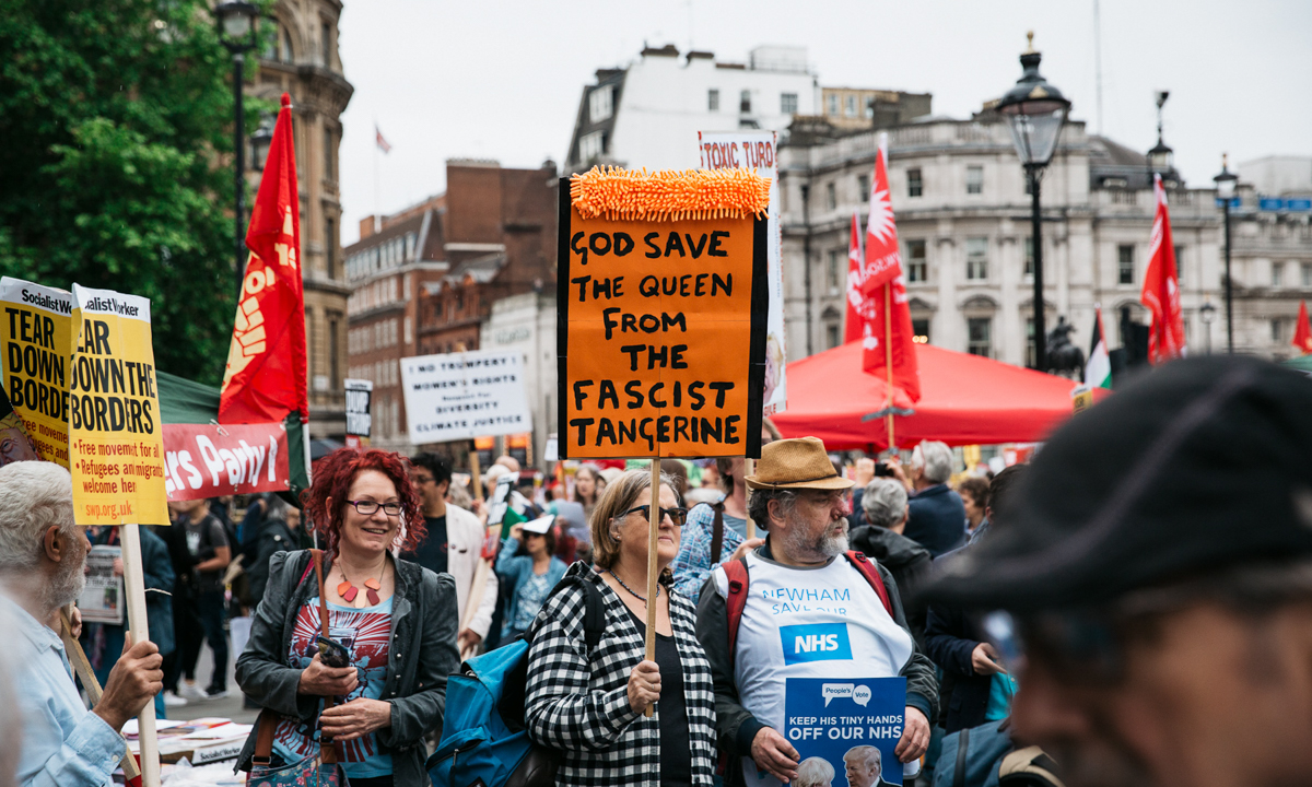 In the middle of the London anti-Trump rally - CityMag